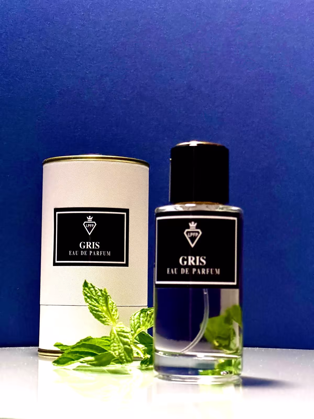 Gris Dior